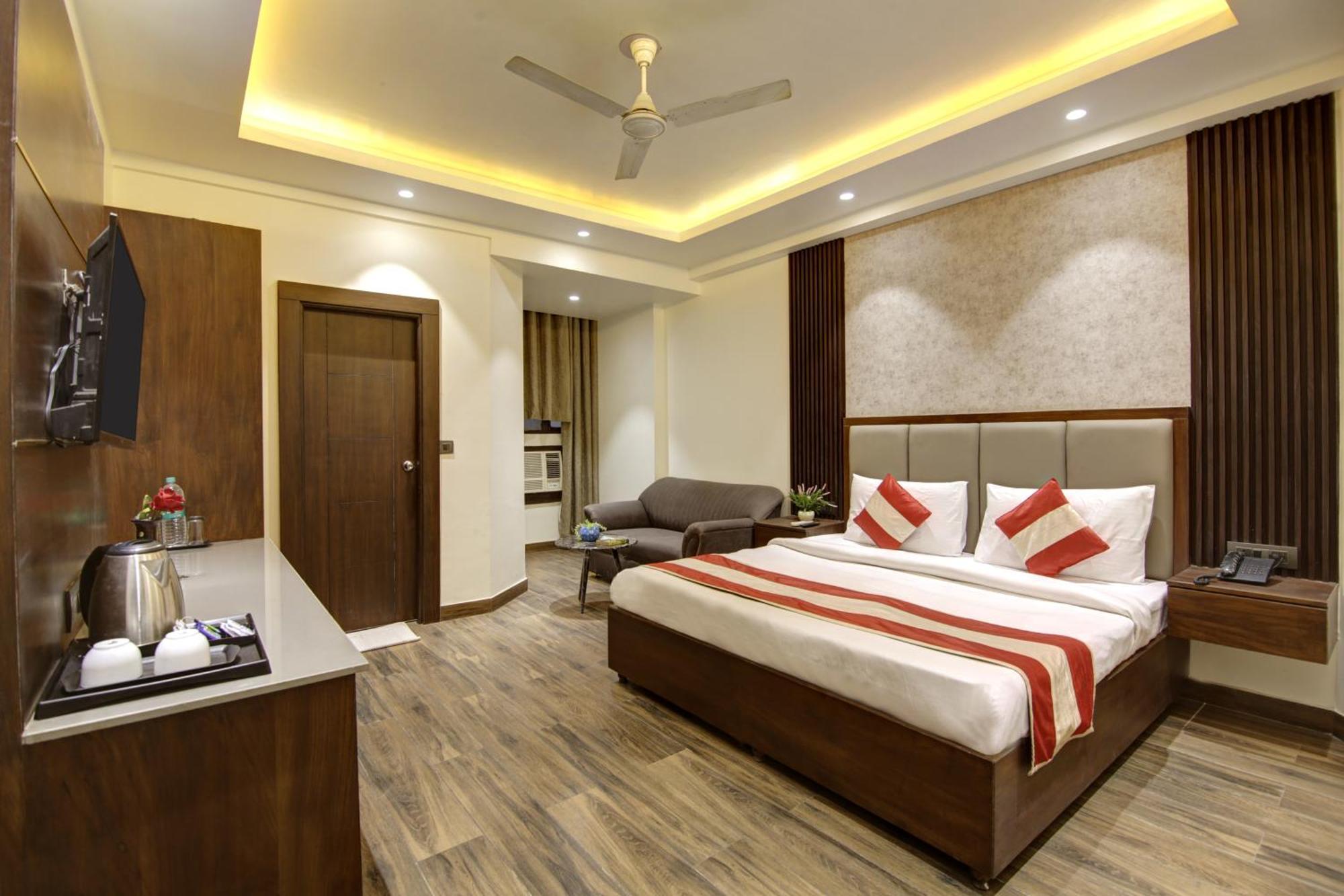Hotel Kashish Plaza - 5 Mins From Metro Station Delhi  Luaran gambar