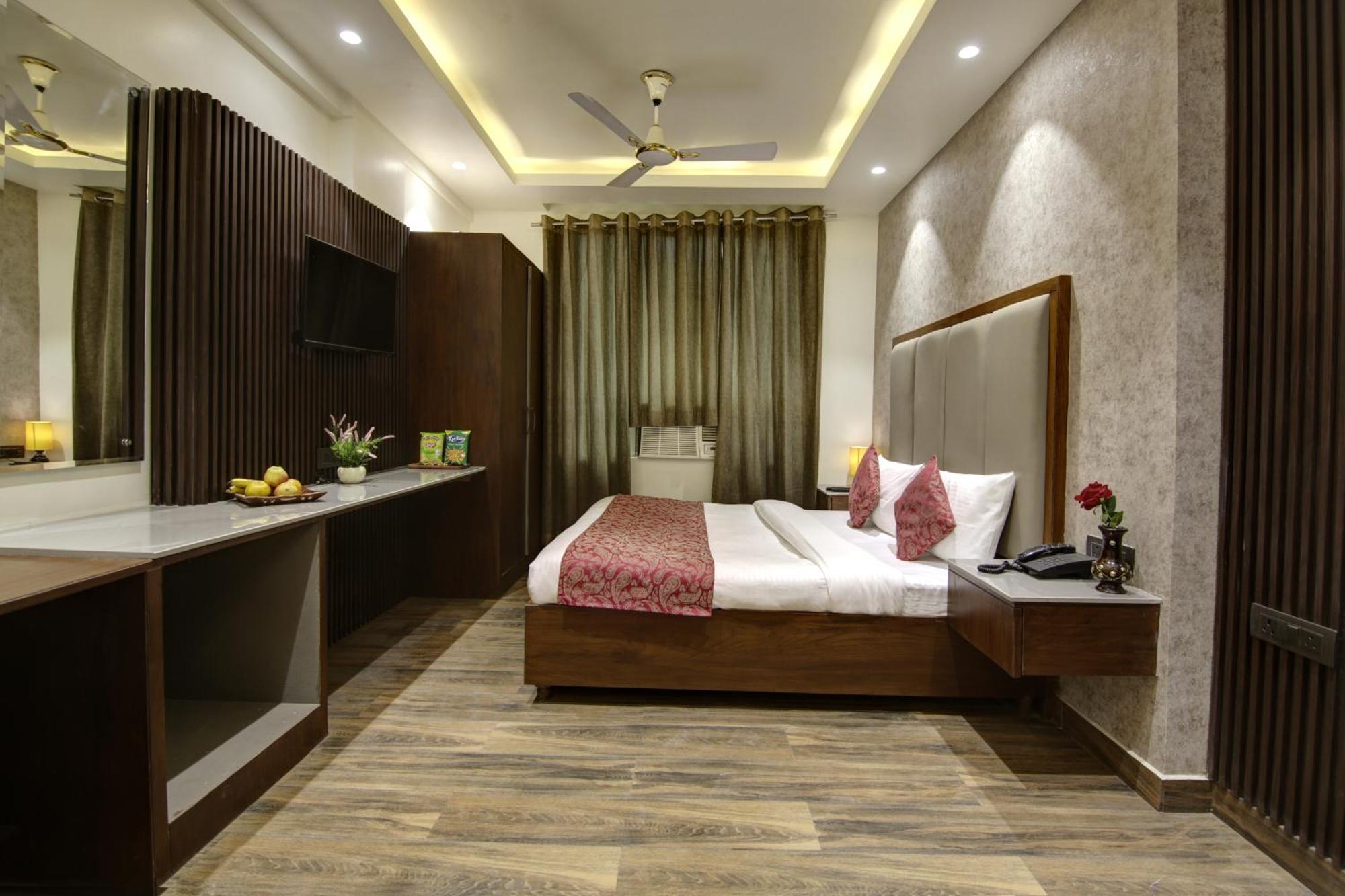 Hotel Kashish Plaza - 5 Mins From Metro Station Delhi  Luaran gambar