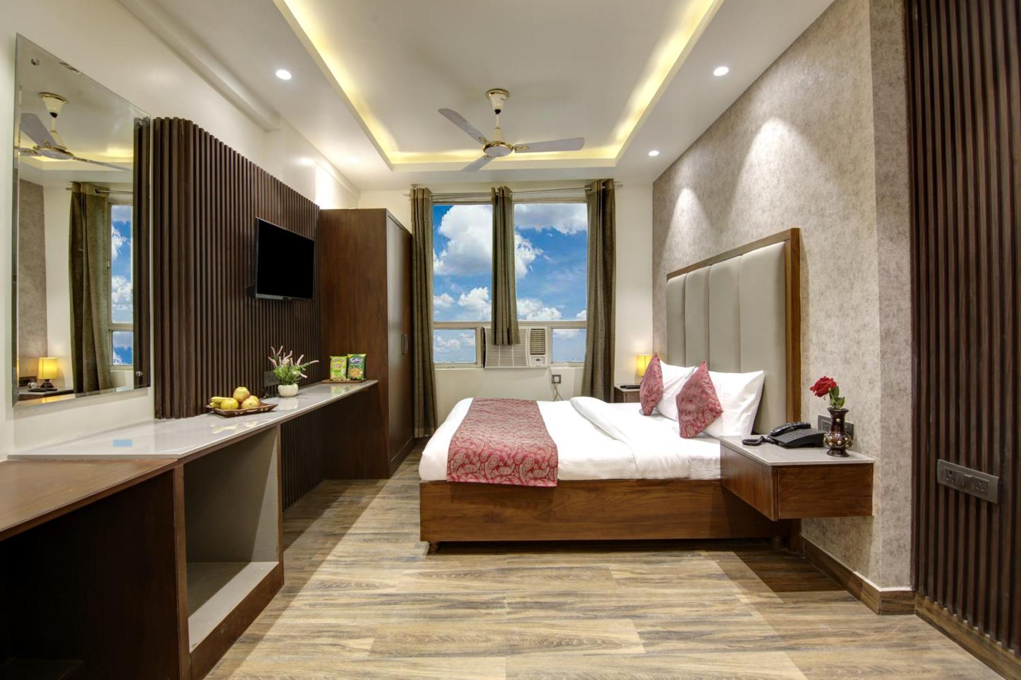 Hotel Kashish Plaza - 5 Mins From Metro Station Delhi  Luaran gambar